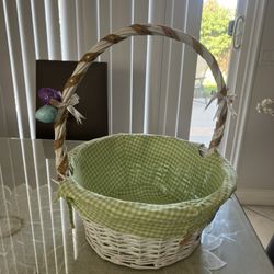 Easter Basket $10