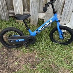Strider Bike 14x With Pedals