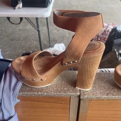 BCBG ENERATION Size 6