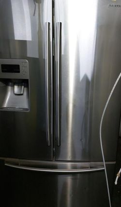Samsung French Door Fridge Stainless Steel - IceMaker