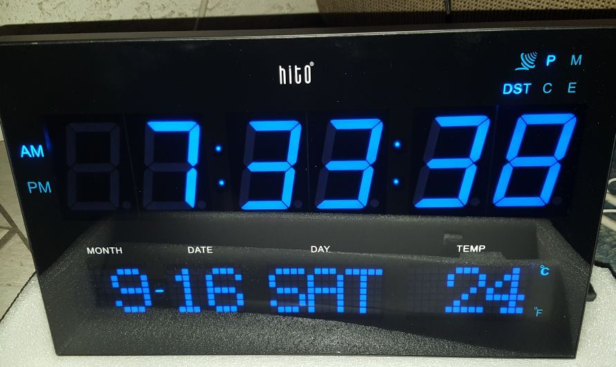 New HITO Extra Large Atomic Blue LED Wall Clock w/ Auto Time Set, Brightness Adjustable
