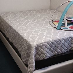 Queen Size Bed Frame And Night Stand 
