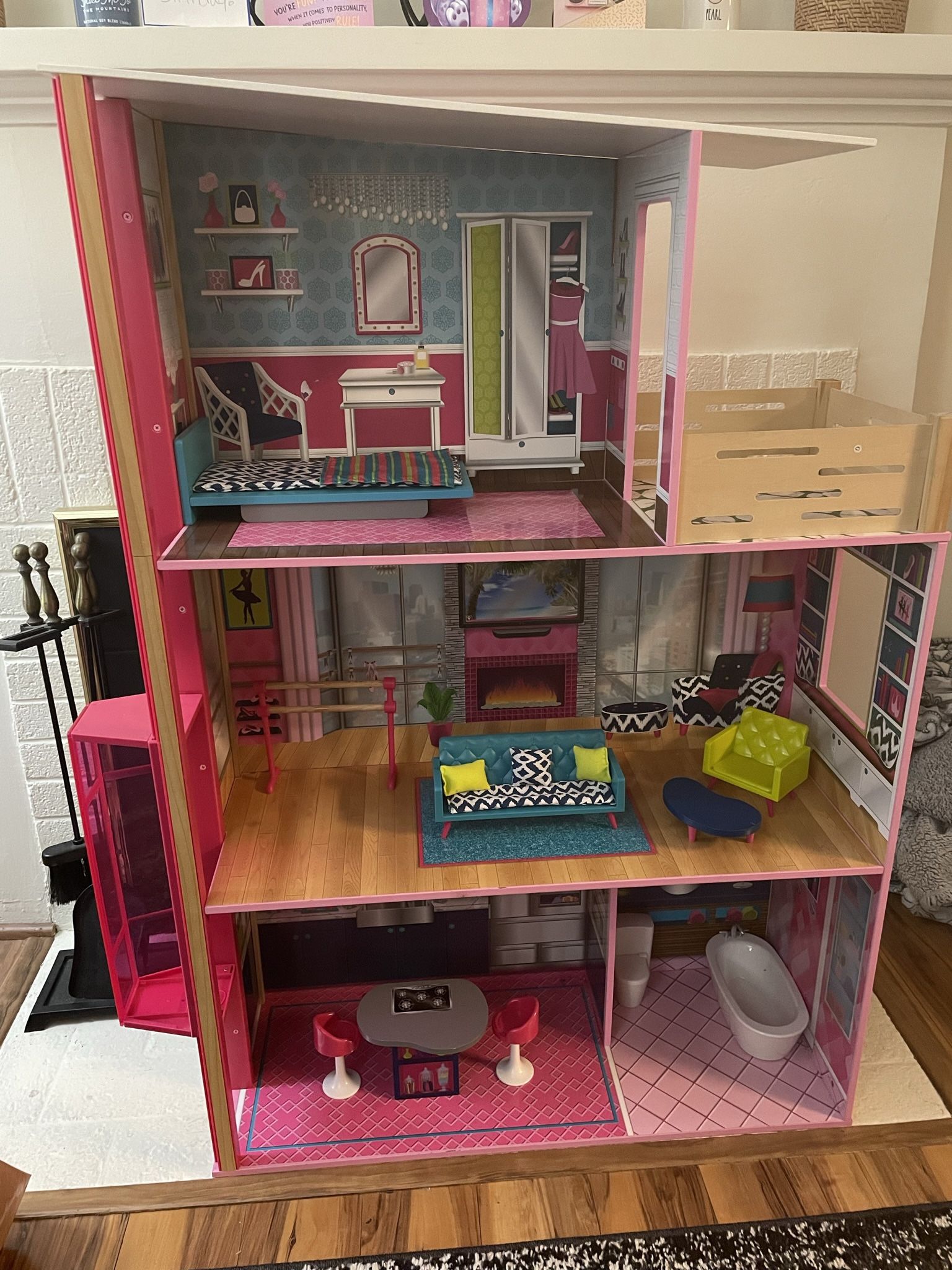 Kids Dollhouse