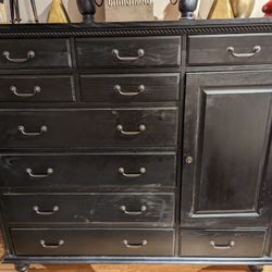 Restoration Hardware Solid Wood Dresser With Cedar Wood Drawers