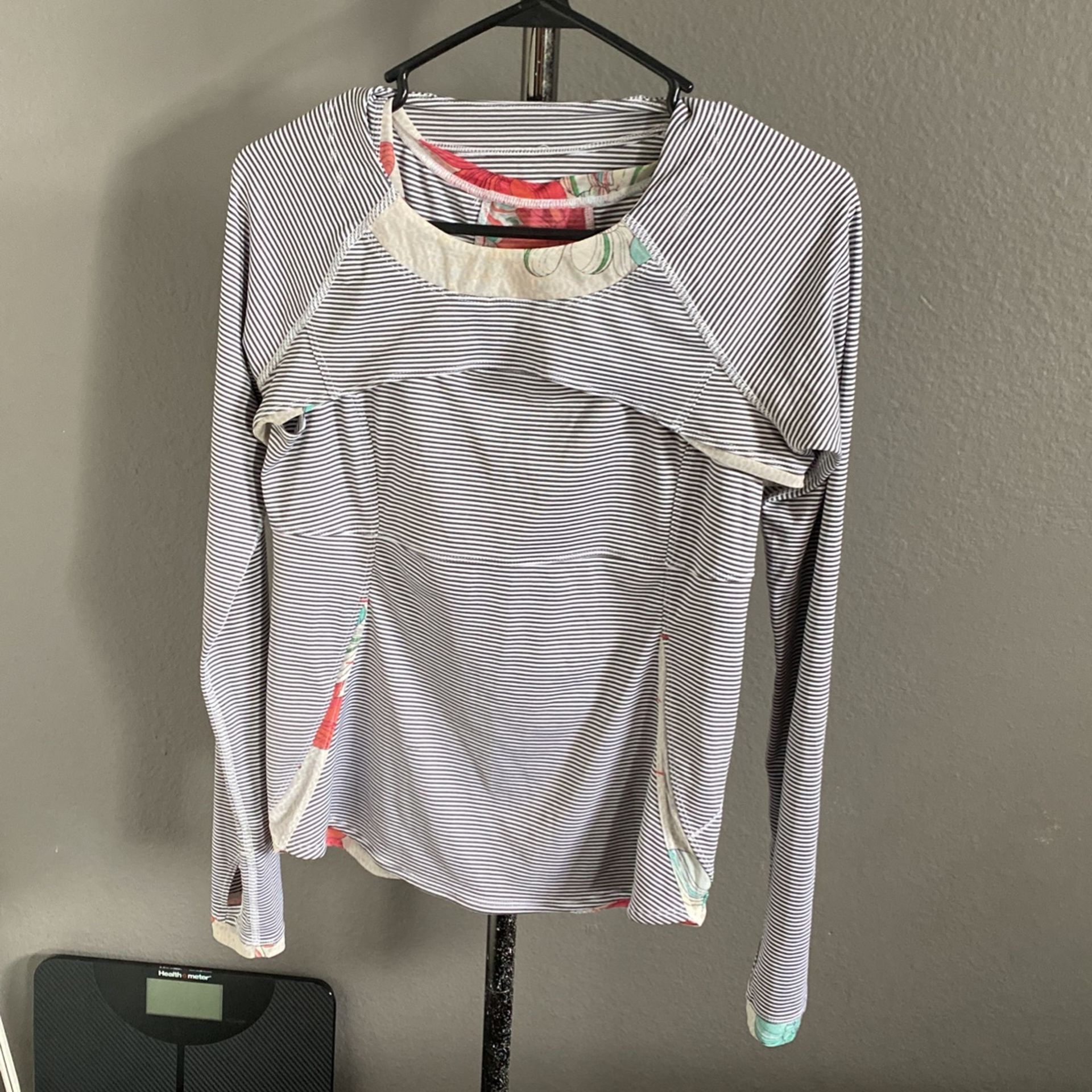 T-shirt Lululemon