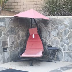 Pool lounge chair