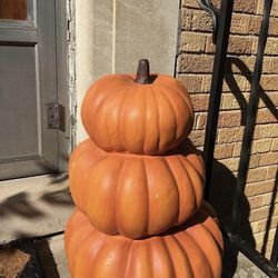 Large topiary pumpkin for outside 