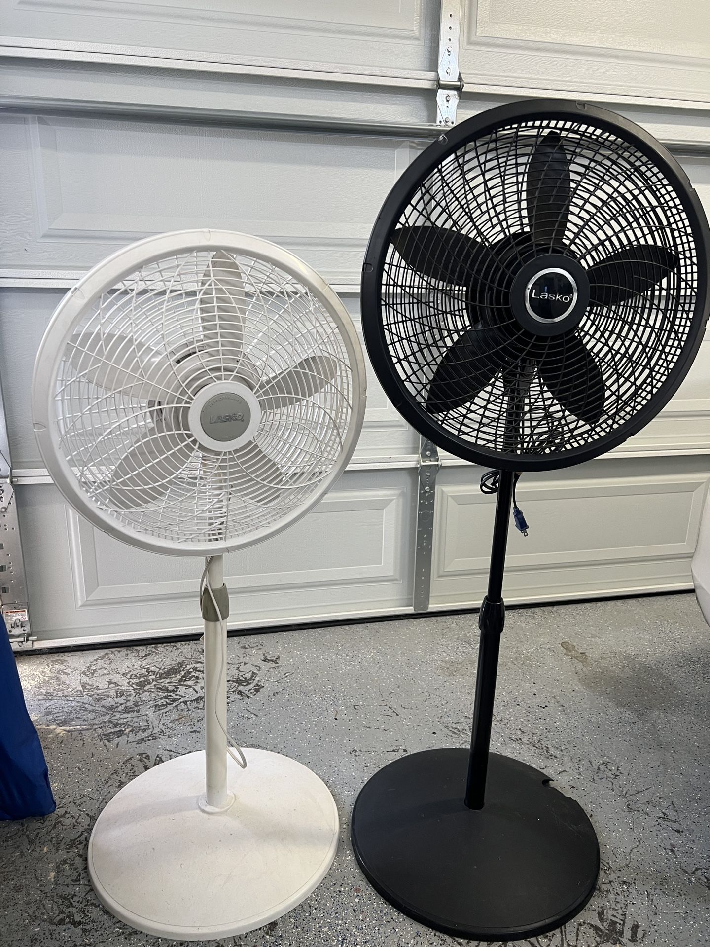 2 Fans
