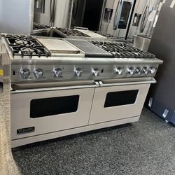 Viking Professional Gas 60 Inch Range With Double Oven