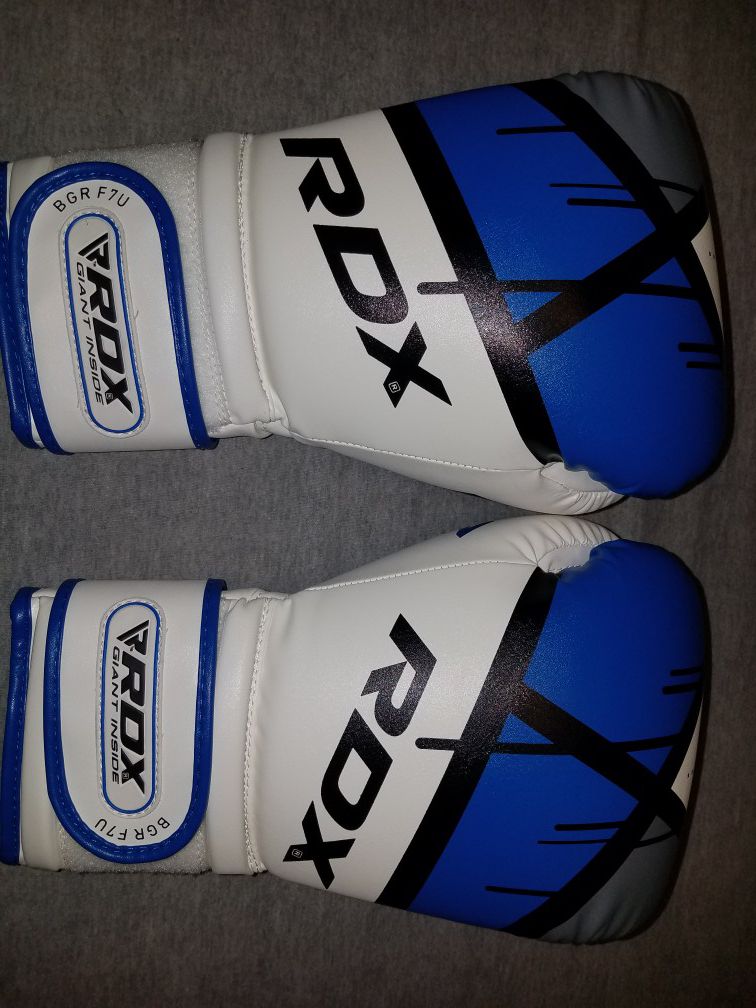 RDX boxing gloves