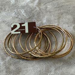 🆕Forever 21 Bangles 