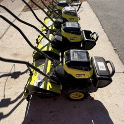 RYOBI 18 Inch Tiller 