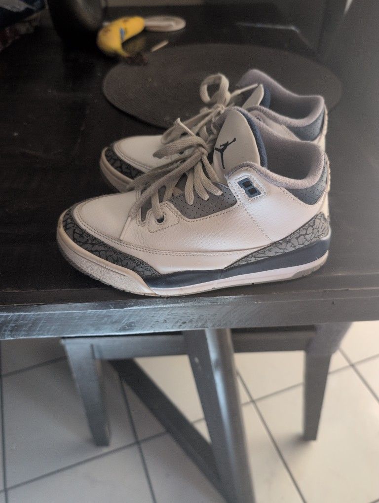 Michael Jordan Shoes Size 1 And 1/2 Good Condition