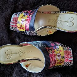 Jessica Simpson 🌺 Wedge 
