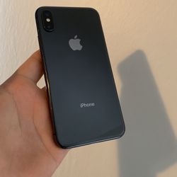 iPhone X 64GB Any Carrier