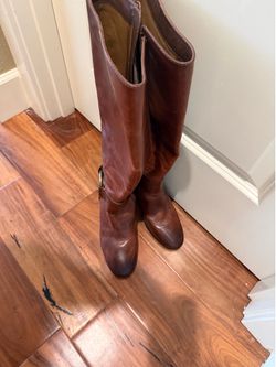 Frye brown boots NEW