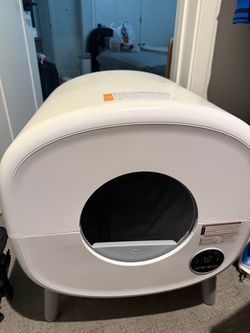 Catlink Self-Cleaning Cat Litter Box