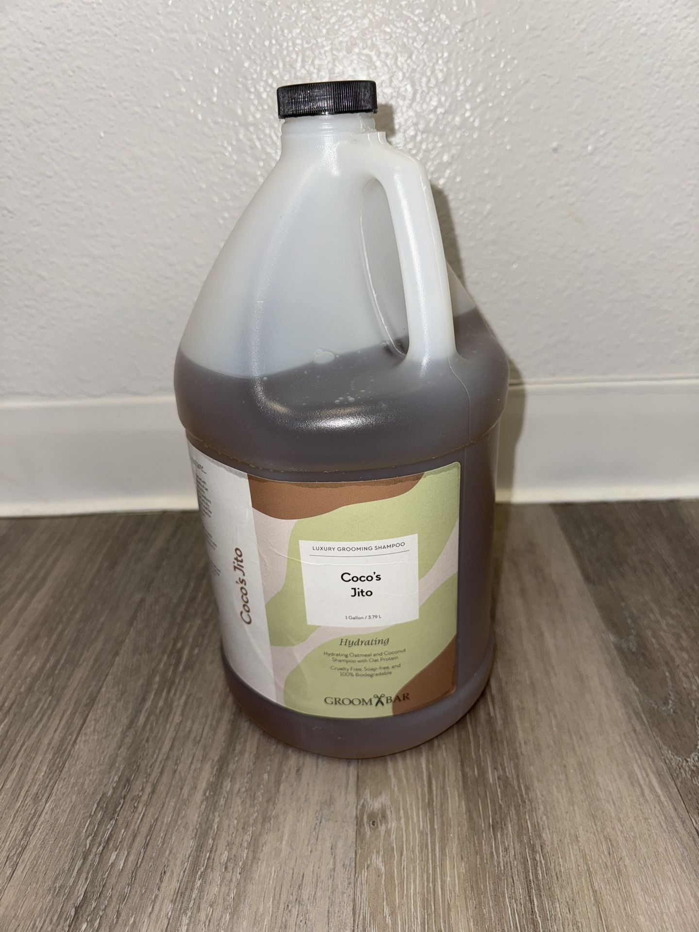 Groom Bar Luxury Shampoo 