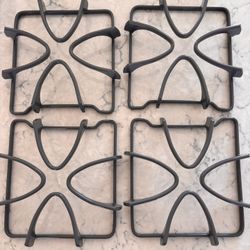 **NEW** (4) KENMORE GAS STOVE GRATES.   Still In Box. 