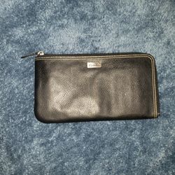 Buxton Women's Wallet