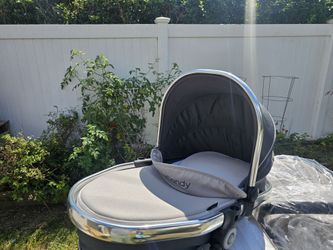 2 Icandy Baby Bassinets (2 Item)