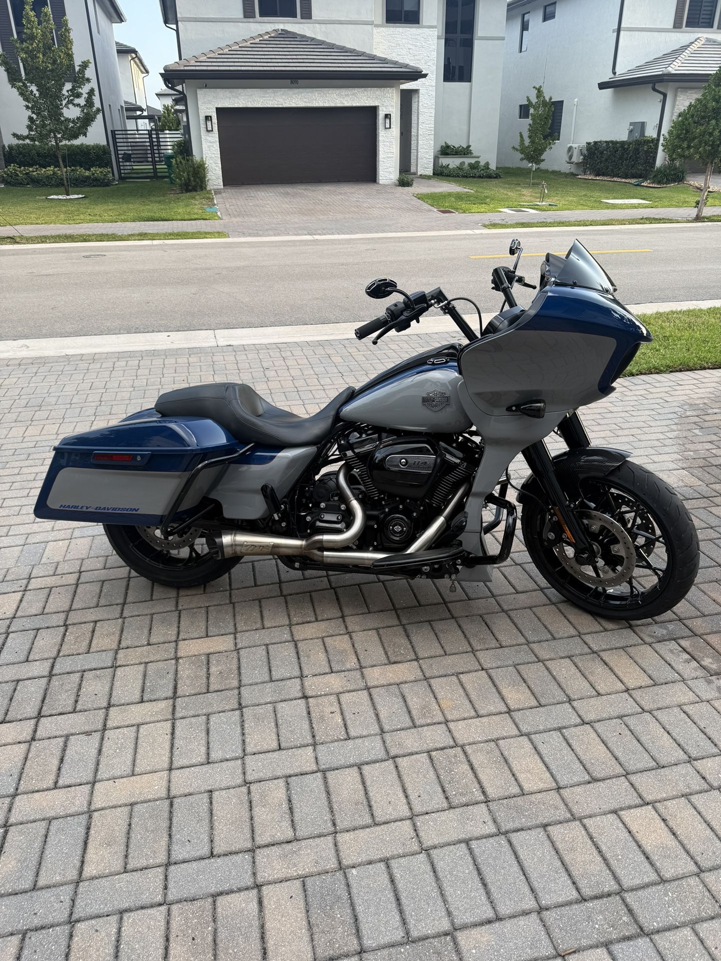 2023 Harley Davidson Road glide special