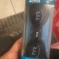 Swim goggles/ speed adjustable