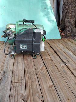 Hitachi compressor