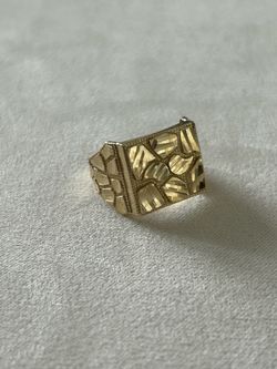 Gold nugget ring 10k