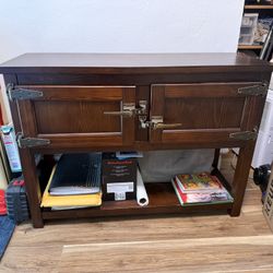 Portland Ice Box Storage Console Table with Replica Hardware