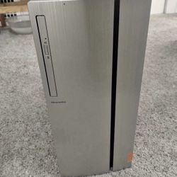 Lenovo Desktop Ryzen 5 1400 3.2ghz 1TB HD 8GB RAM AMD R7 200 GPU Window 10