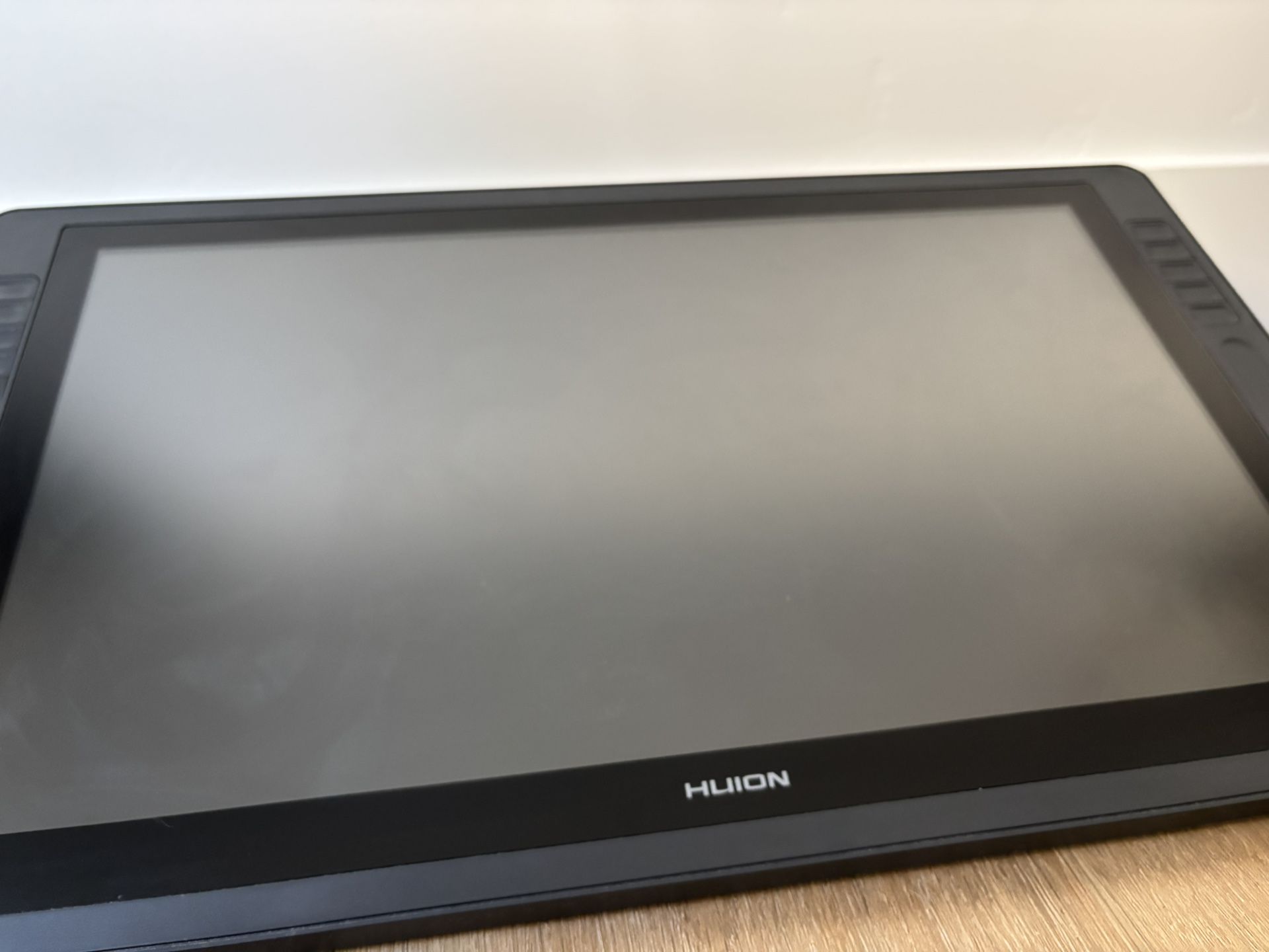 Huion KAMVAS GT-221 Pro 21.5 inch HD Drawing Tablets Screen