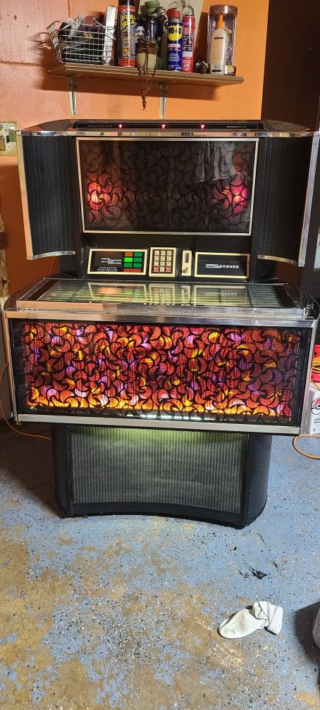 Seeburg Jukebox Matador