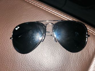 Ray-Ban