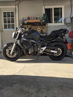 2006 Yamaha FZ6