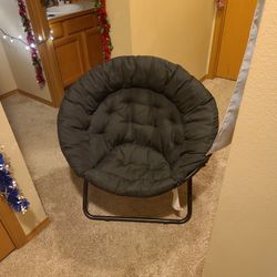 Oversized Saucer Chair
