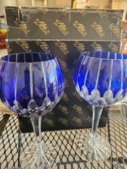 Ajika Castile Alberga set of crystal wine glasses