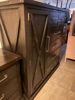 Farmhouse Jaxon Expresso Dressers Set