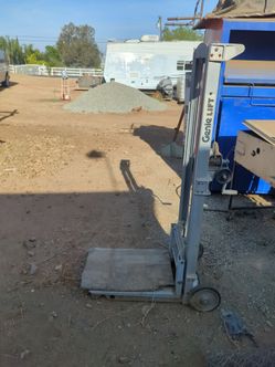 Material lift