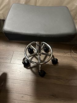 Vanity Chair