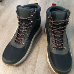 Like New Boots Size 13 - St.Johns Bay 