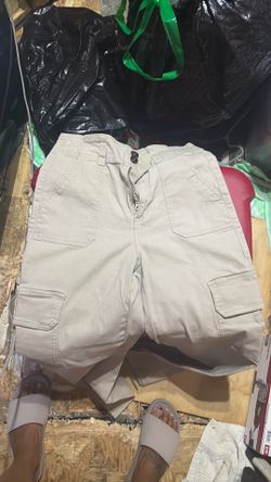 Cargo pants, generational by celebrity pink