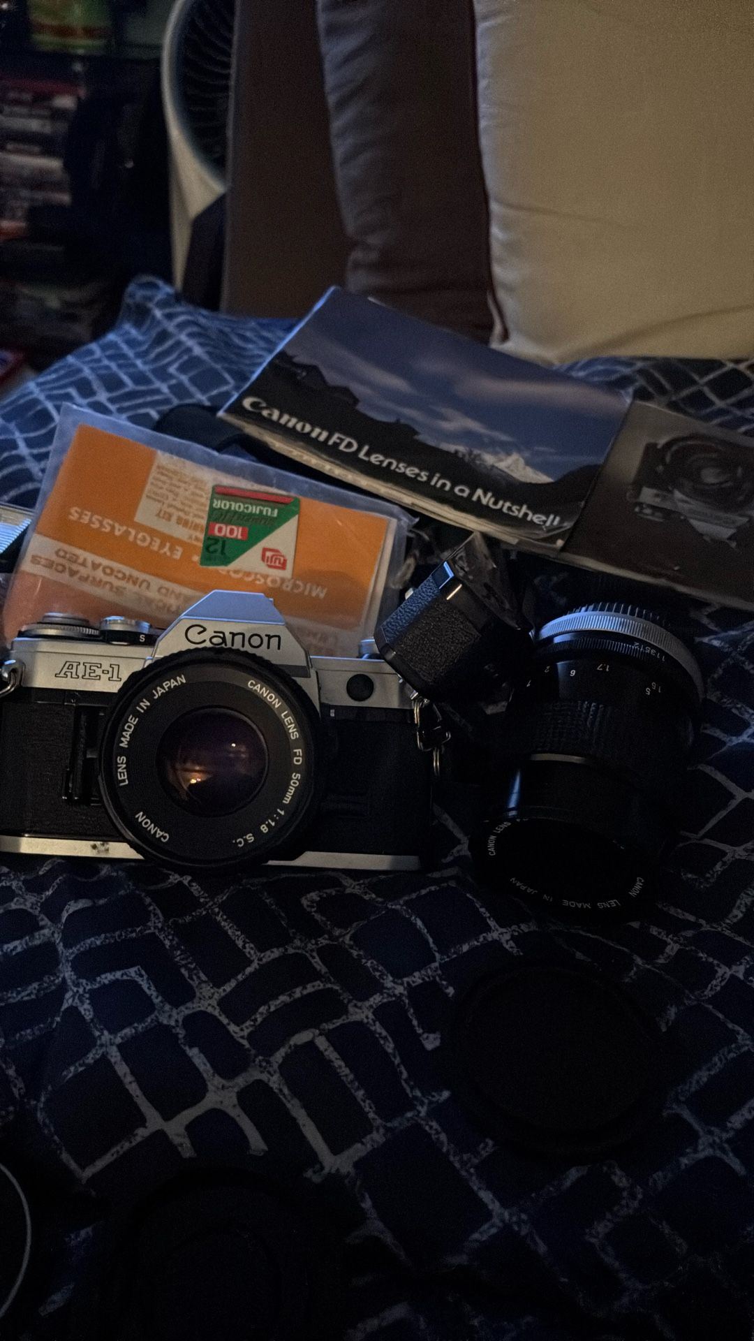 Is A Cannon Camera With Every Thing Lens All The Manual And Case Bag Too In Good Condition Asking $500 Pick Up Only 