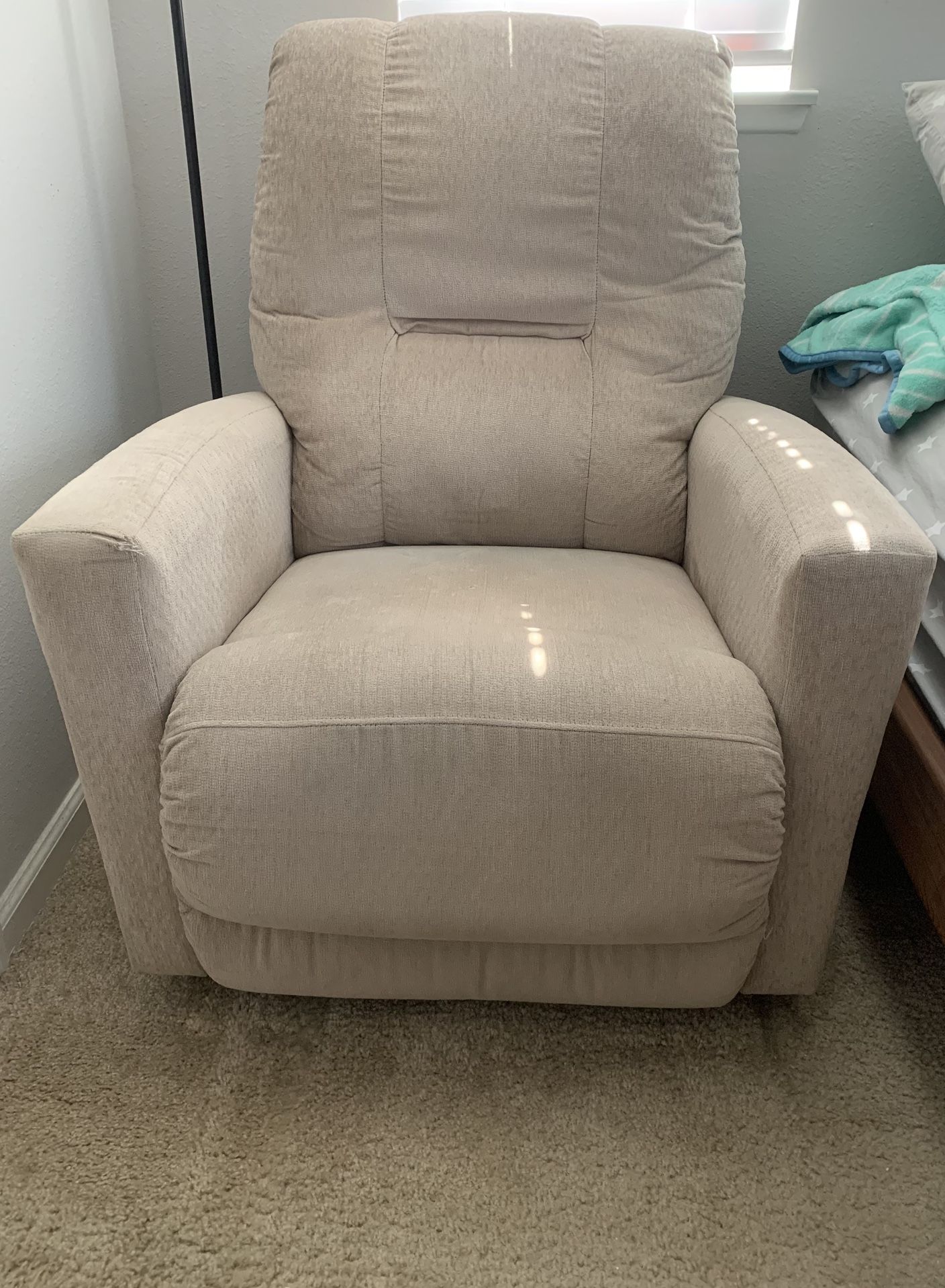 Lazy Boy Recliner Rocking Chair