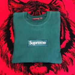 Large Supreme Dark Green Crew Neck