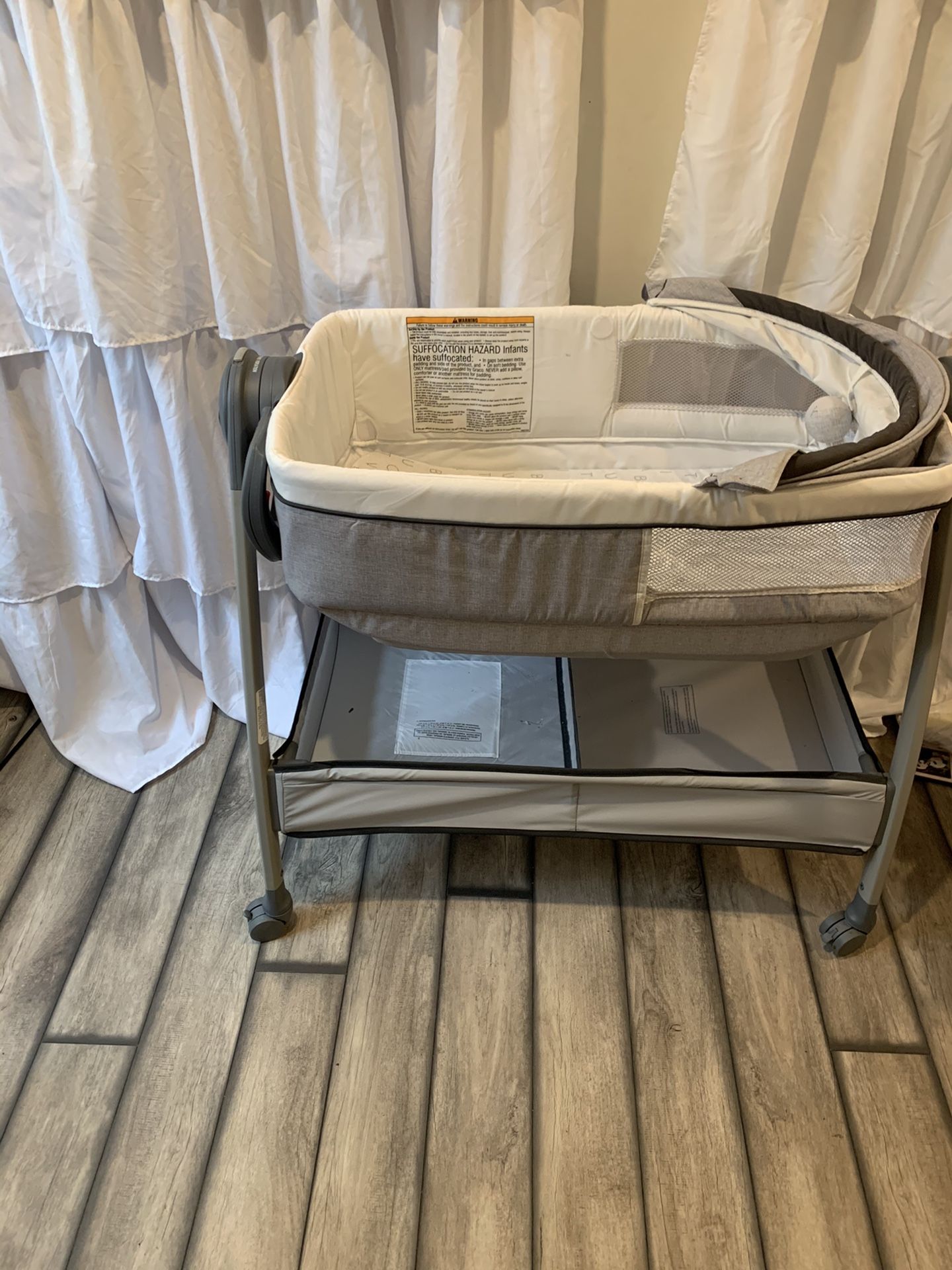 Changing table and bassinet