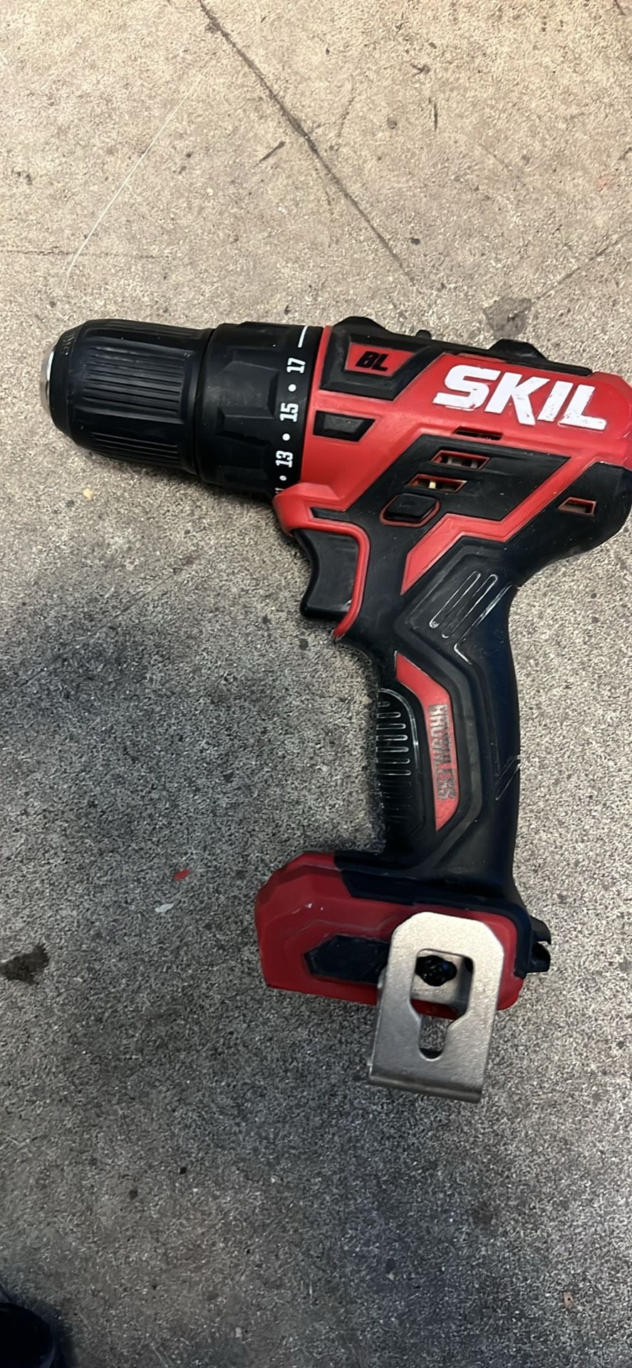 SKIL Drill