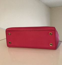 Light Pink Michael Kors Bag (large) for Sale in Bronx, NY - OfferUp