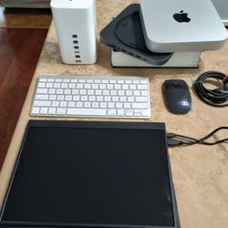  Apple Mac Mini Complete - Bundle 