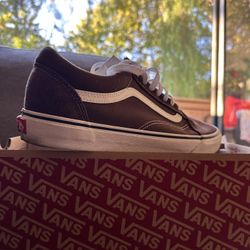 Vans - Brand New size 10.5